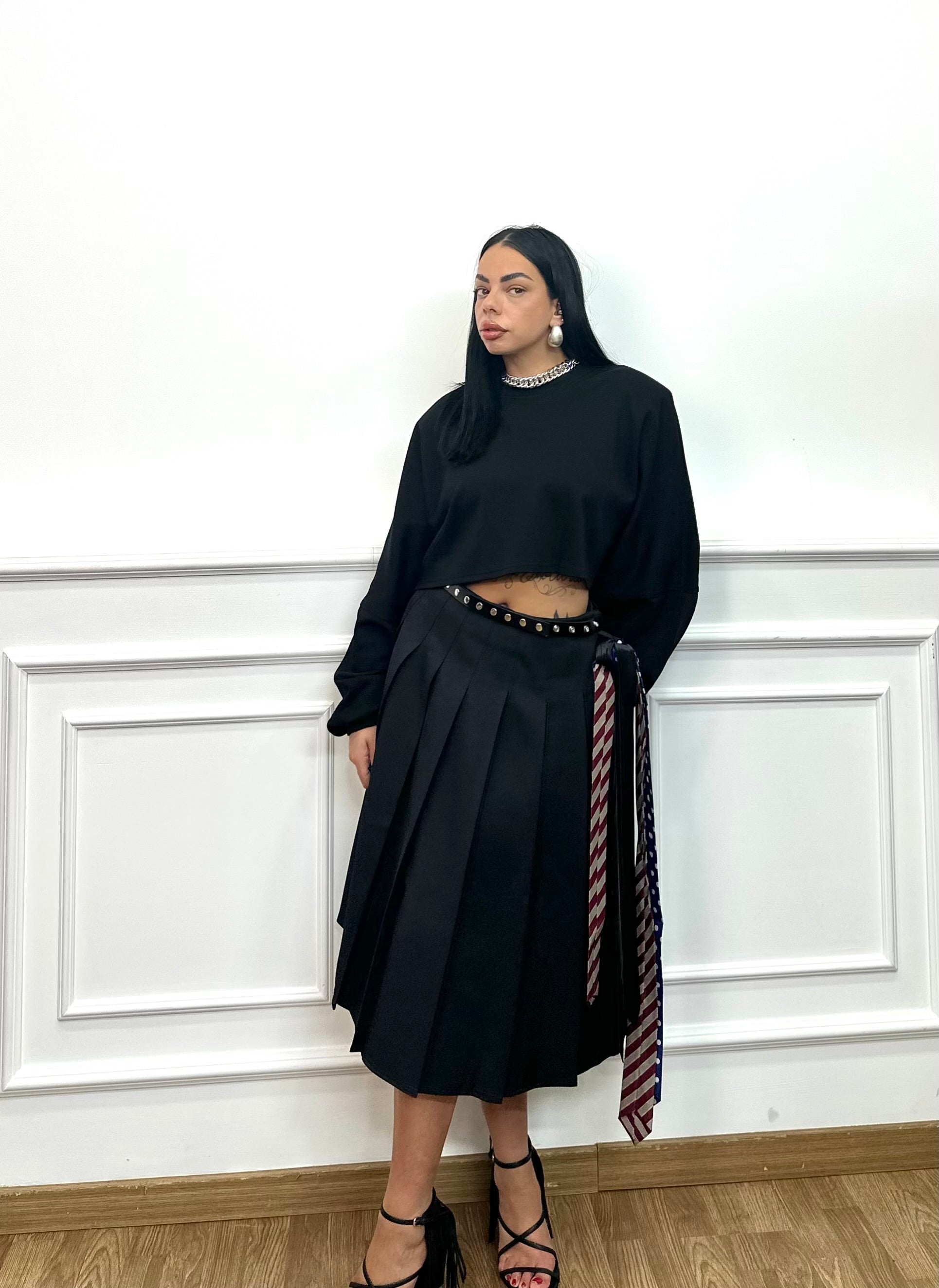 Gonna plisset con cravatte